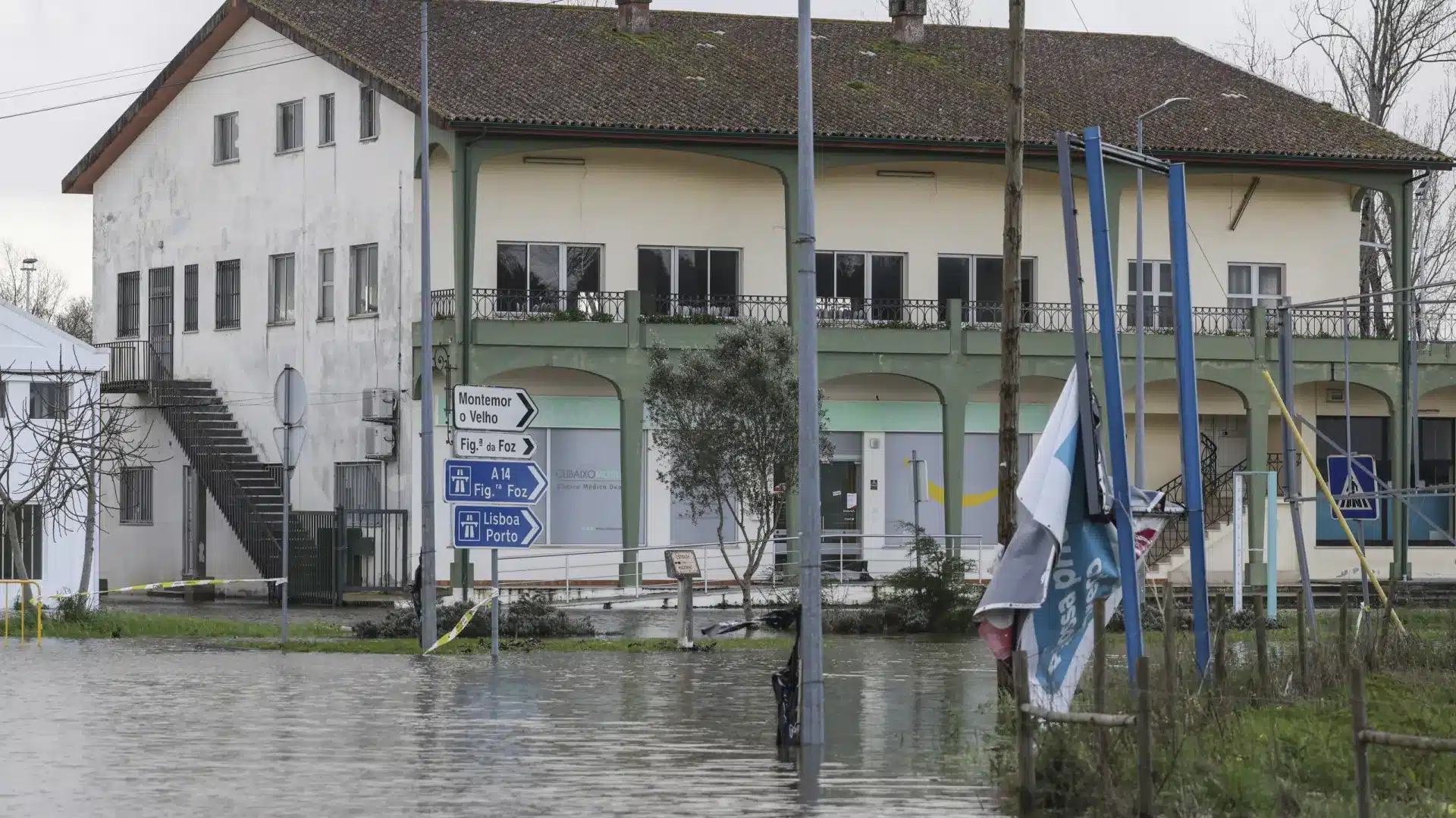 Inondations à Mondego ? "Risque significatif", alerte la Protection civile.