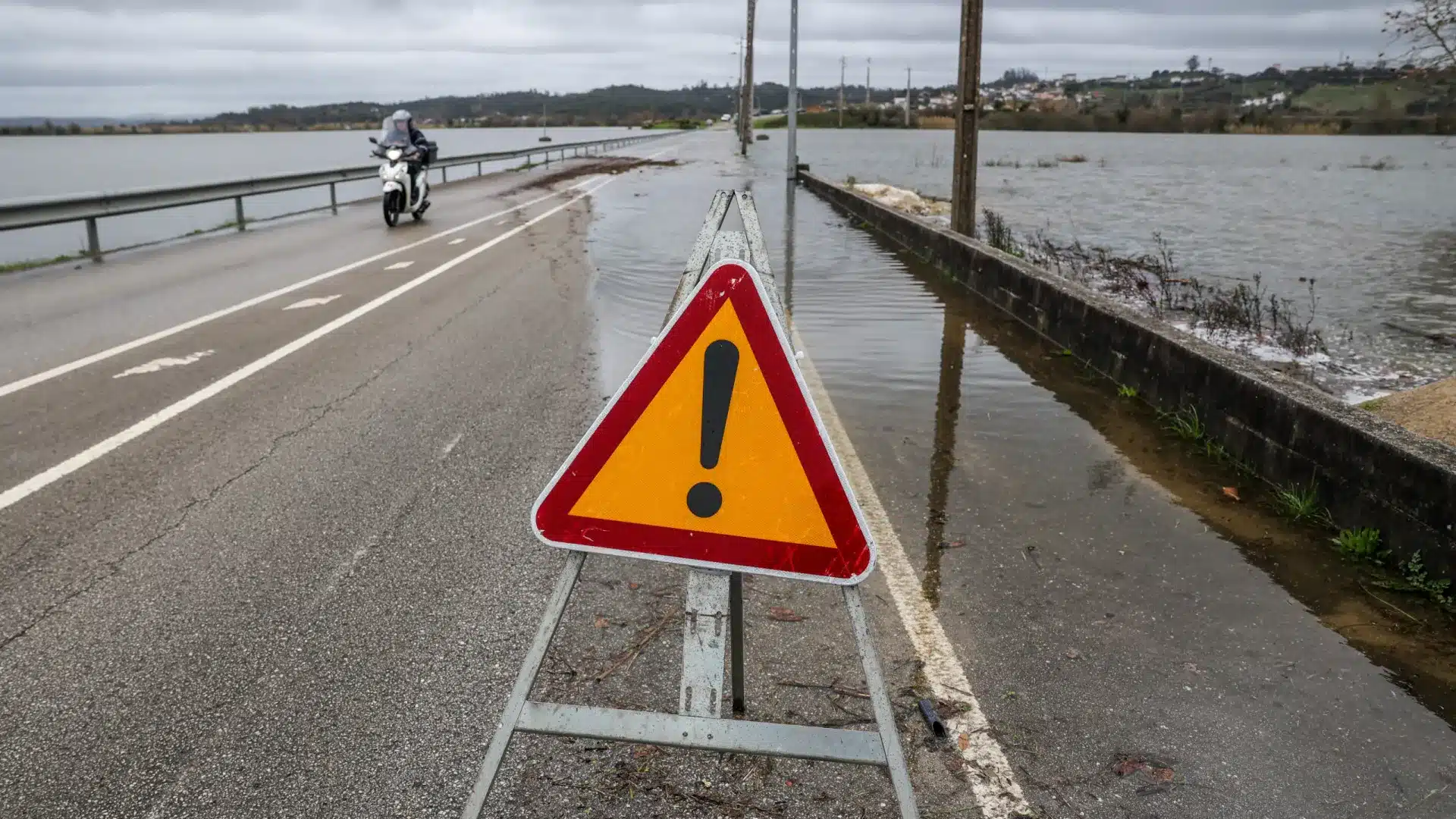 Intempéries : IP a enregistré plus de 4 200 incidents sur les routes et les voies ferrées.