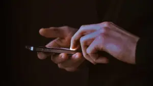 Jeune identifié par la GNR pour suspicion de fraude MB Way à Elvas.