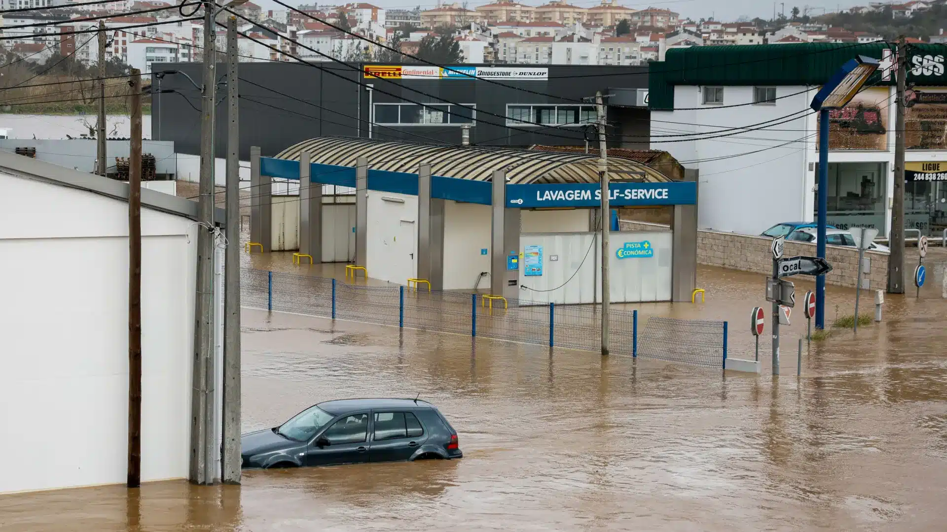 La CIM déclare que les pertes à Leiria devraient dépasser un milliard d'euros.
