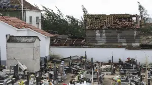 La mairie d'Ourém compte 10 000 maisons sans tuiles.