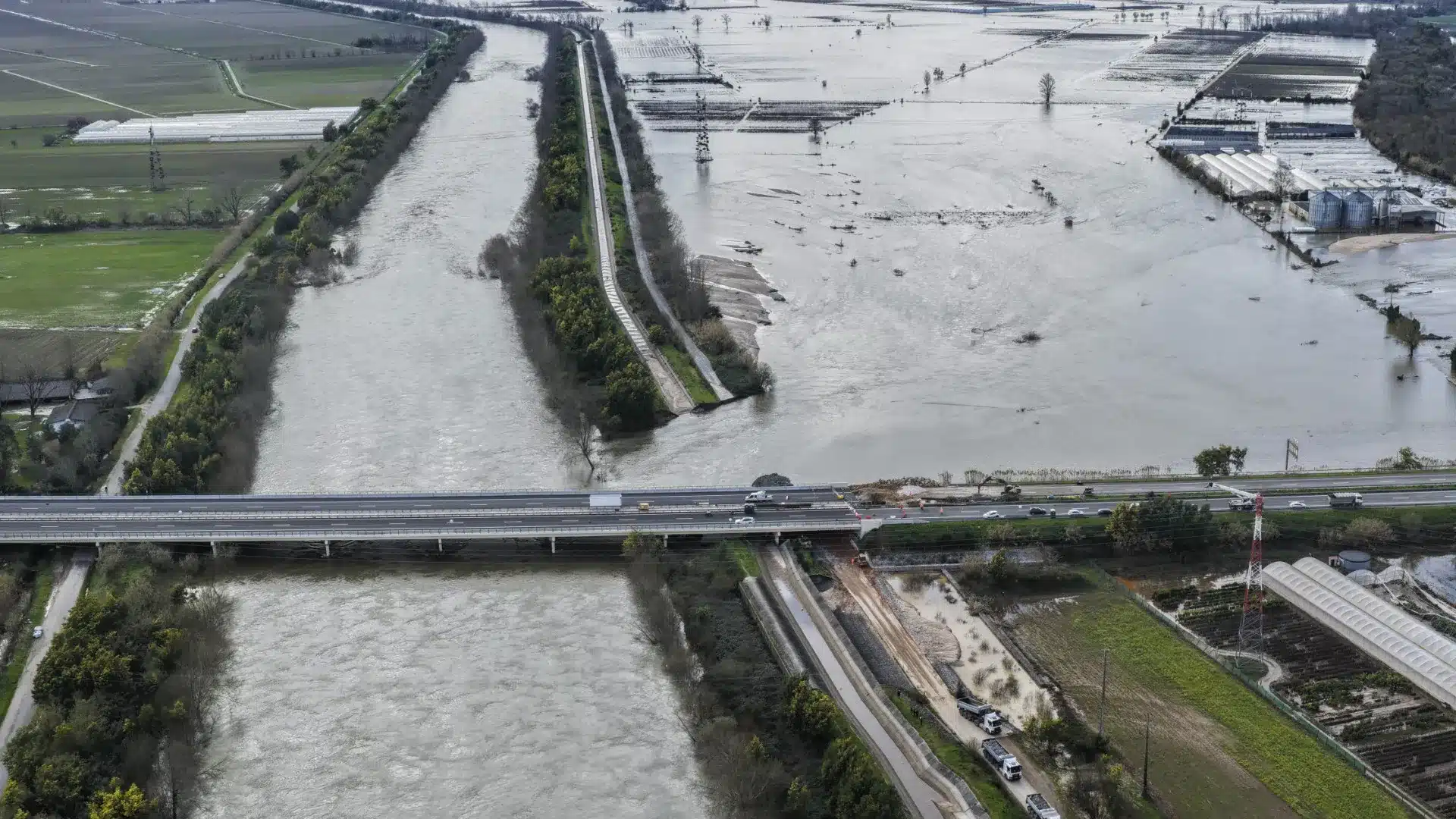 L'A1 à Coimbra pourrait rouvrir "dans les prochains jours" de manière conditionnée.