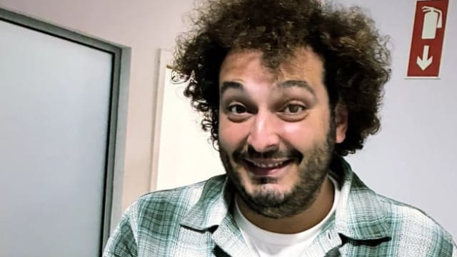 L'ambassade avertit : Couteau suisse ou lame peut entraîner une détention dès votre arrivée au Cap-Vert.