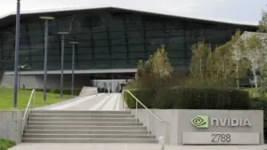 Le bénéfice annuel de Nvidia augmente de 65% après avoir atteint des revenus records.