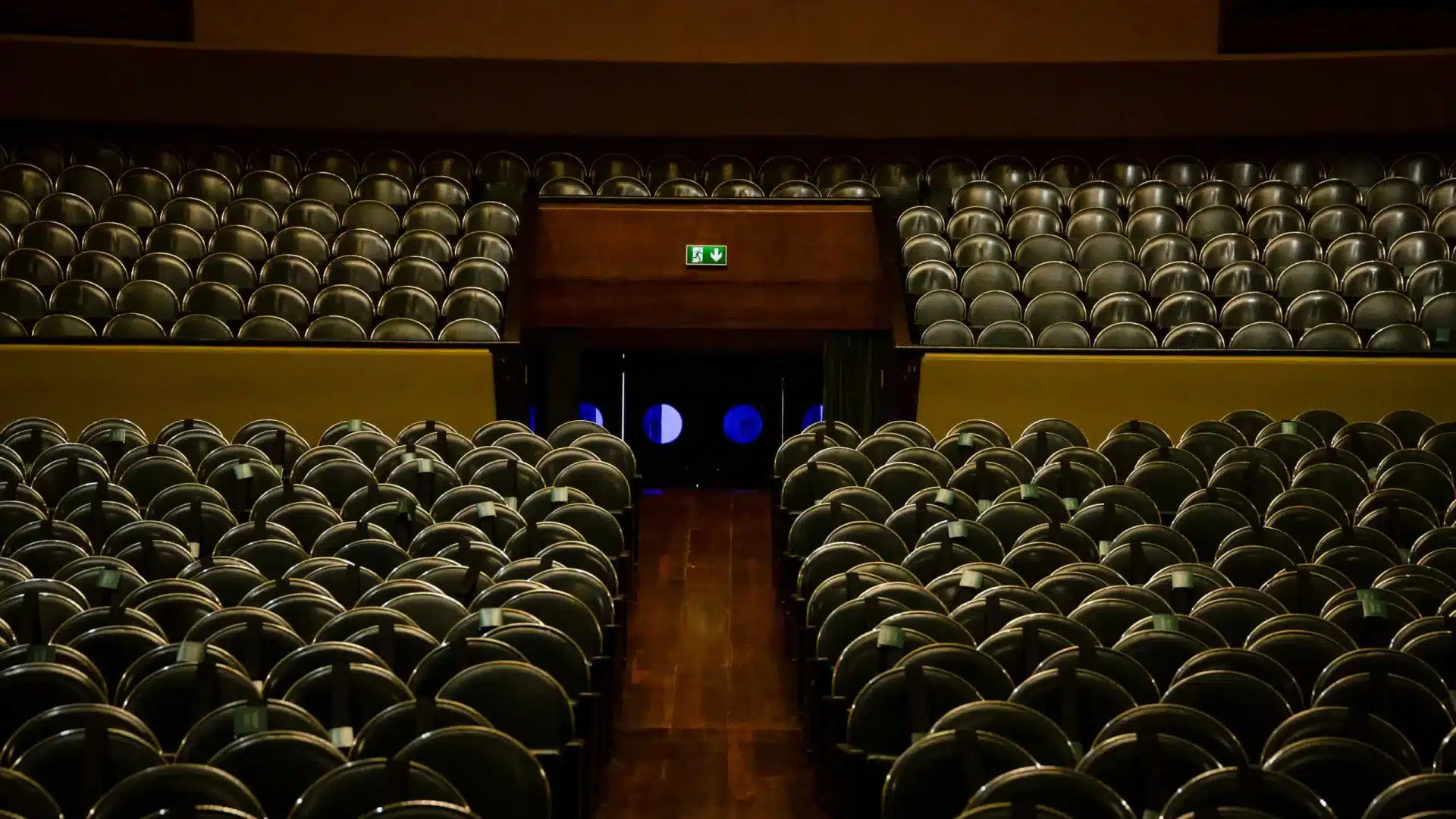 Le Colisée de Porto fête ses 85 ans avec de l'opéra, de la comédie et un hommage à Ary.