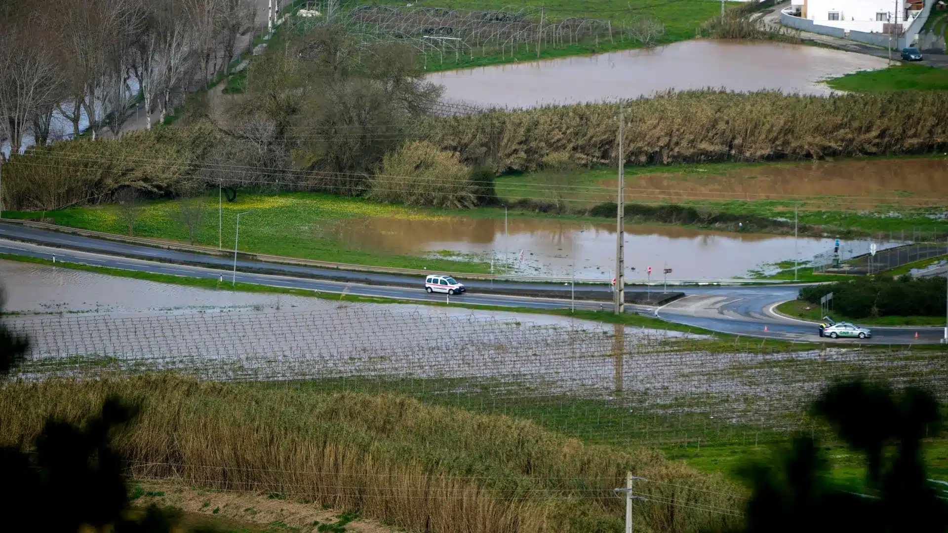 Le ministre de l'Agriculture annonce 40 millions d'euros de soutien en raison des intempéries.