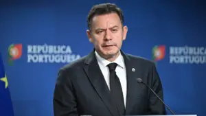 Le PM remercie les partis et avertit : PTRR peut entraîner un "solde budgétaire négatif".