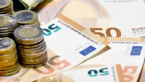 Le taux Euribor augmente à trois, six et douze mois.