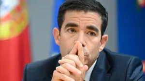 Leitão Amaro ne répond pas à la question de succession au MAI : "L'objectif est de soutenir les personnes"