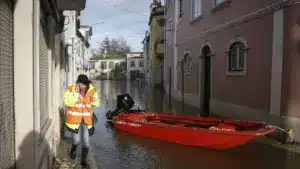 Les agences de voyages inquiètes appellent le gouvernement à accélérer les soutiens.
