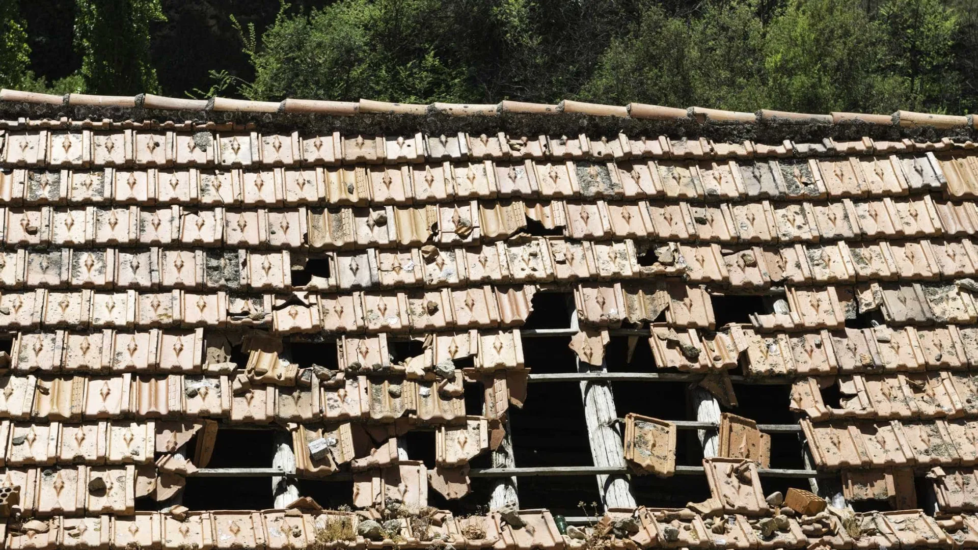 Les architectes contestent l'aggravation des amendes lors de la reconstruction après la tempête.