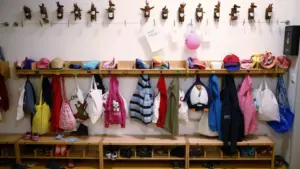 Les bas salaires dans les institutions affectent la qualité de l'accueil des enfants.