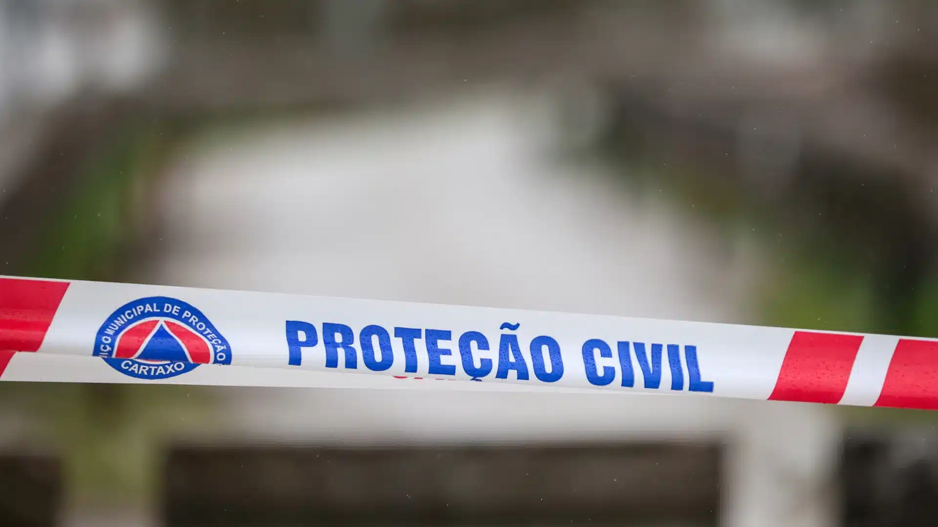 Les crues s'atténuent dans le Médio Tejo, mais la Lezíria reste contrainte.