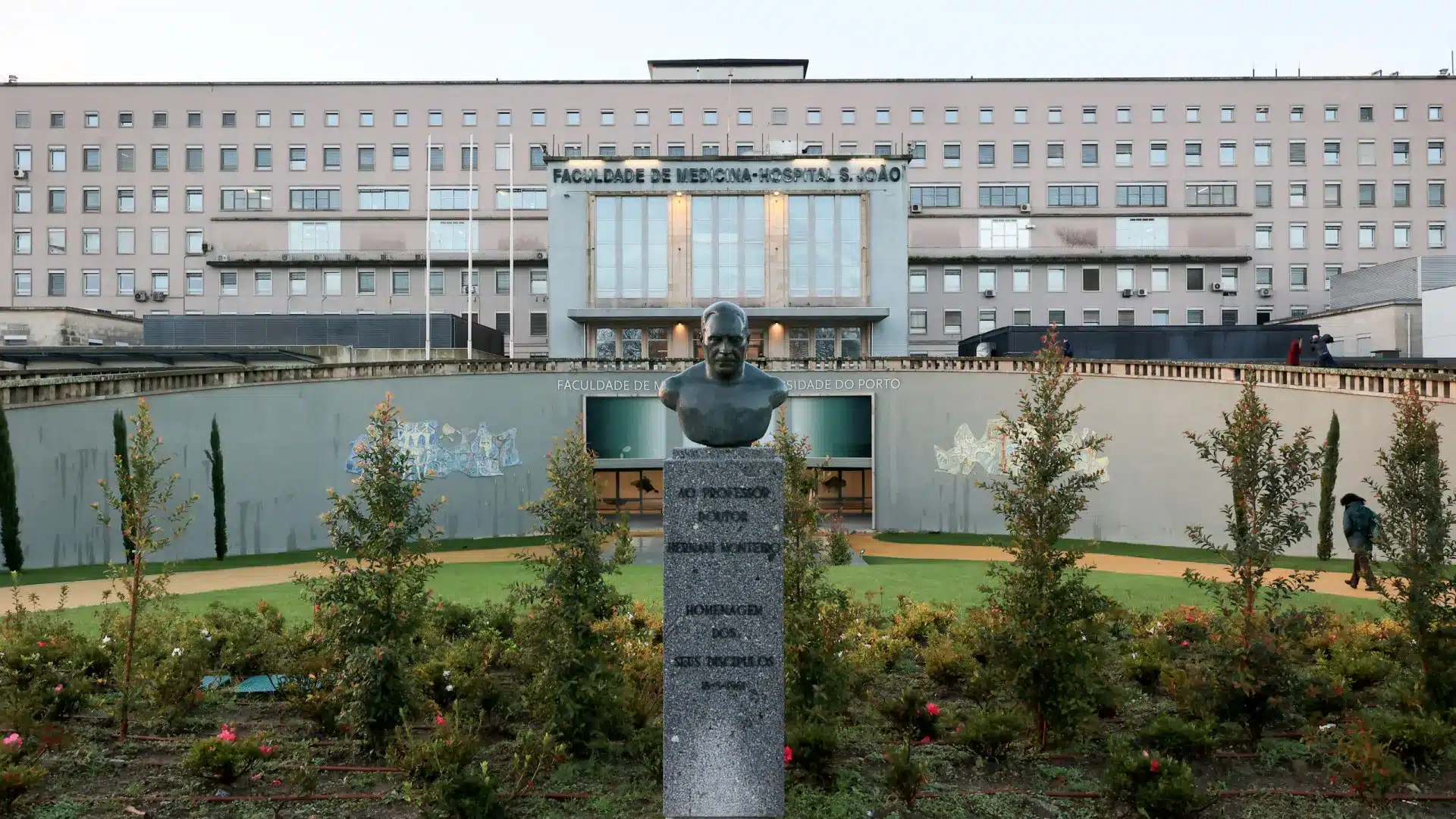 Les écoles de médecine de l'Université de Porto lancent une licence en Santé Publique.