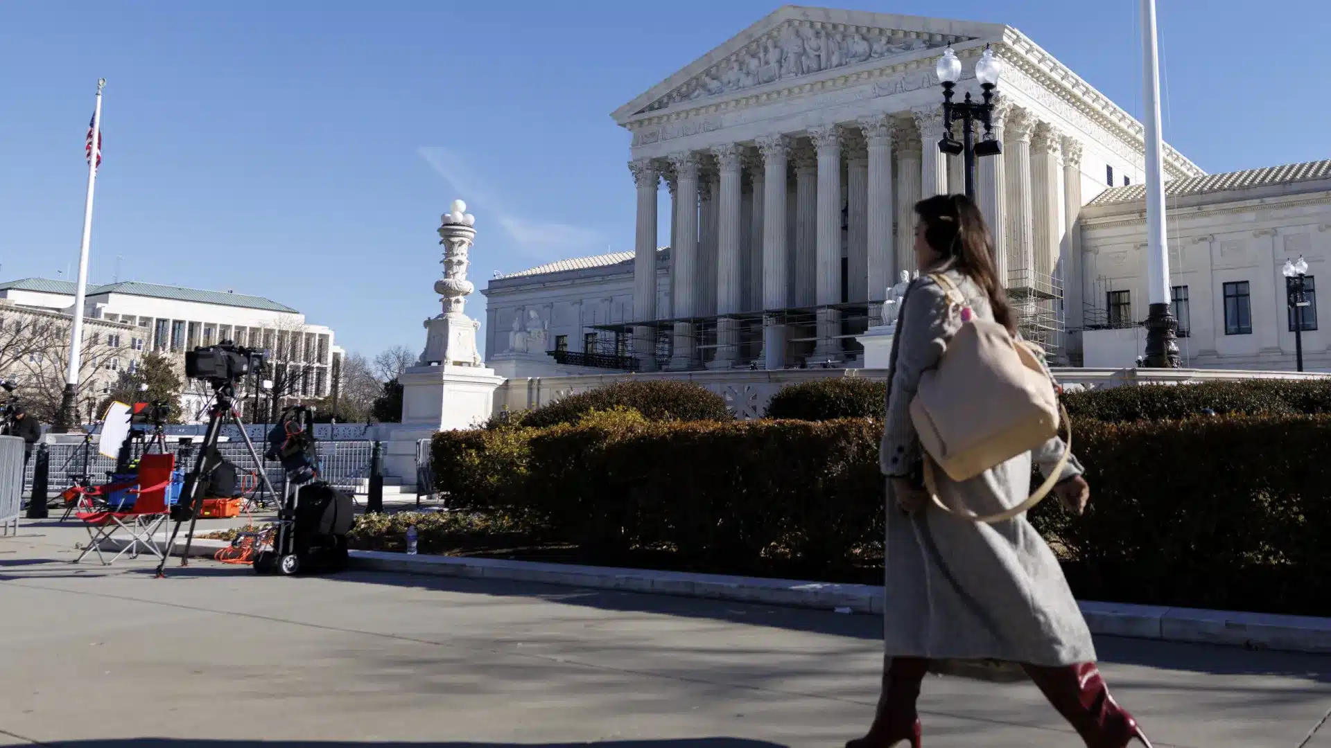 Les entreprises américaines exigent un remboursement après la décision de la Cour suprême.
