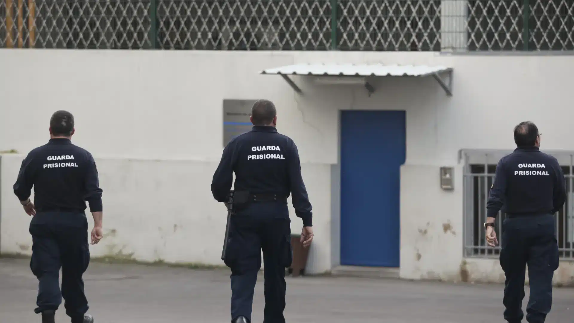 Les gardiens de prison menacent de faire grève du 3 au 31 mars.