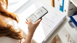 Les opérateurs critiquent Marcelo pour des déclarations "injustes et inappropriées".