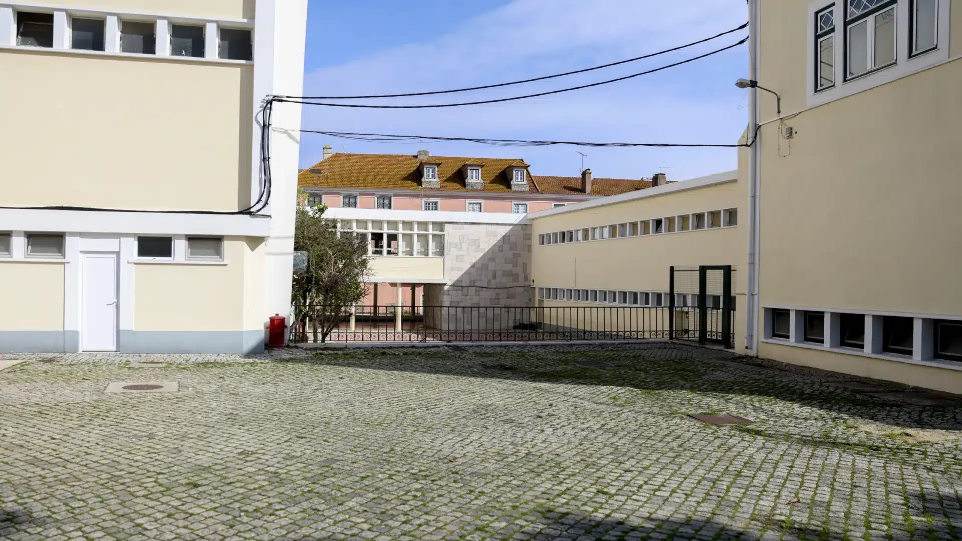 Lisbonne prévoit d'investir plus de 600 millions dans 28 écoles.