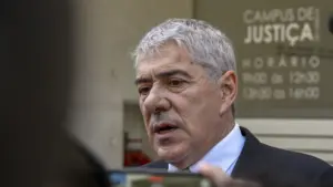 L'Ordre a déjà nommé un nouvel avocat pour Sócrates, qui regrette "d'apprendre cela par la télévision"