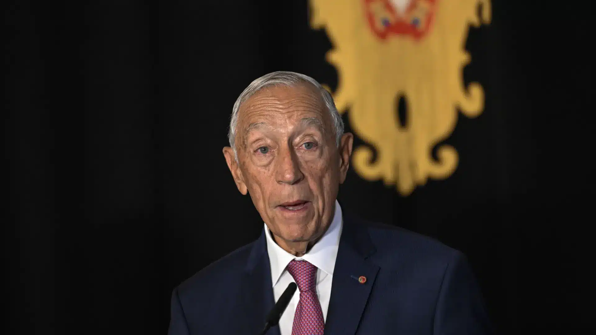 Marcelo demande aux Portugais de "s'unir encore plus" autour de Seguro.