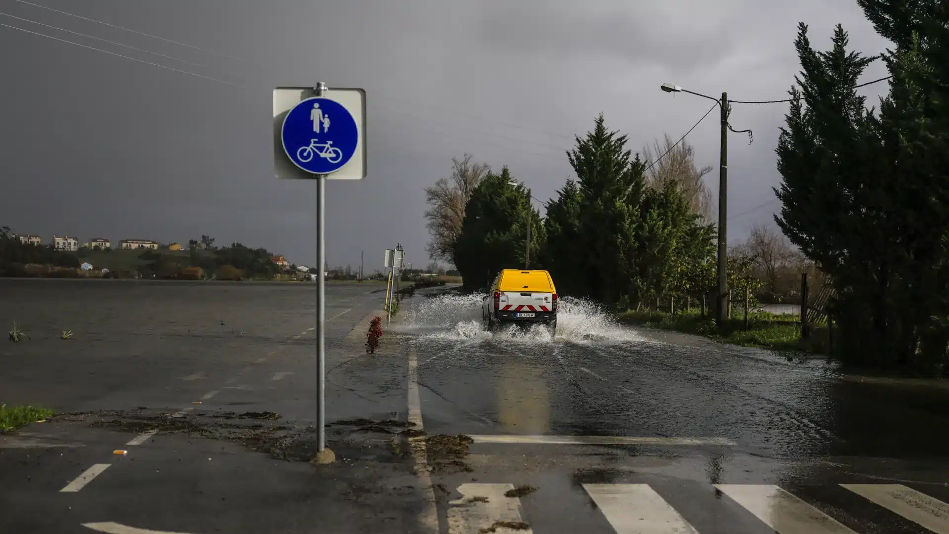 Mauvais temps : Des artistes s'unissent dans des initiatives solidaires à travers tout le pays