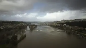 Mauvais temps : la Fondation Aga Khan fait un don de 1,5 million pour la reconstruction