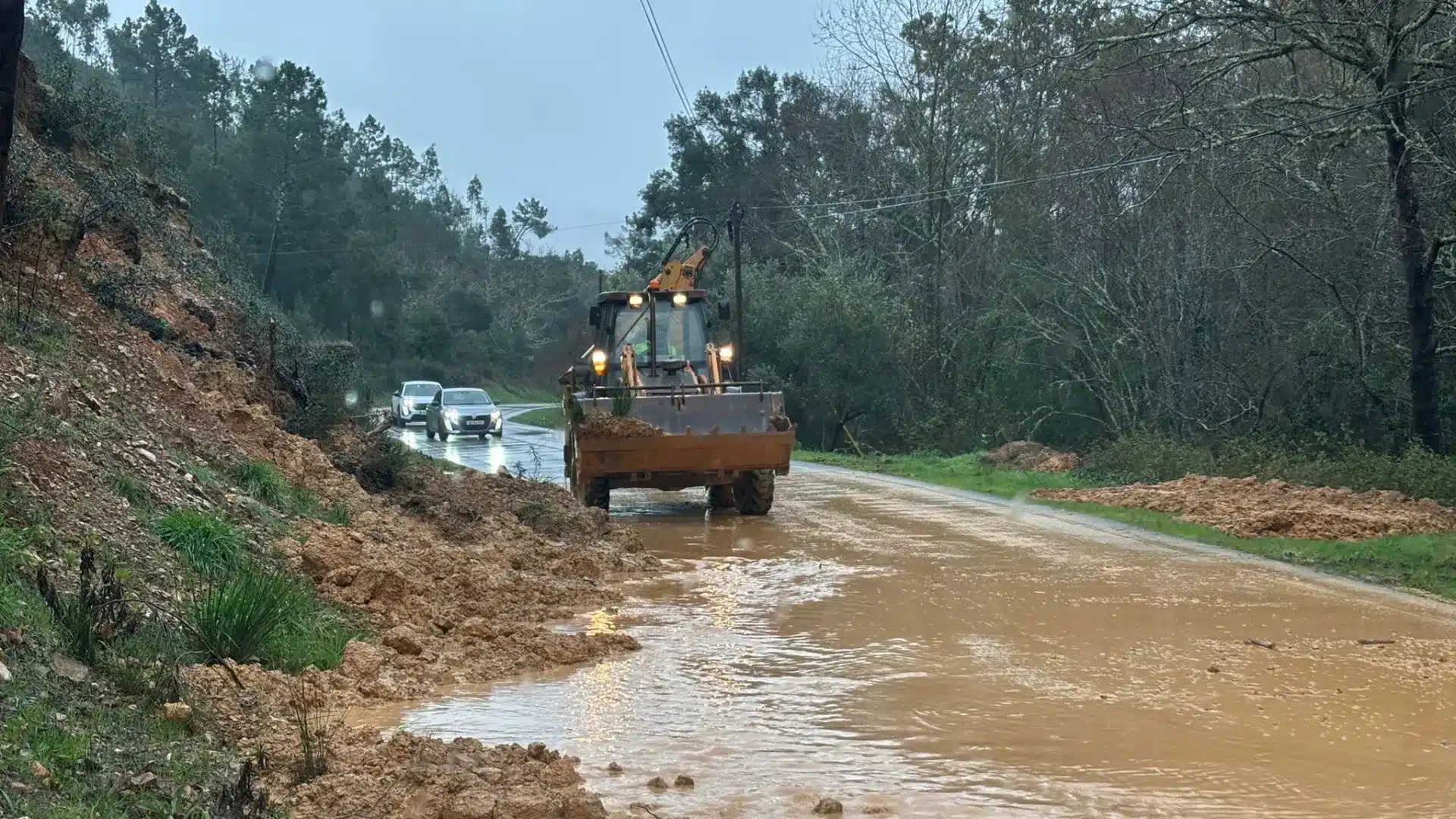 "Noite calma" à Coimbra. "Pas besoin de déplacer plus de personnes"