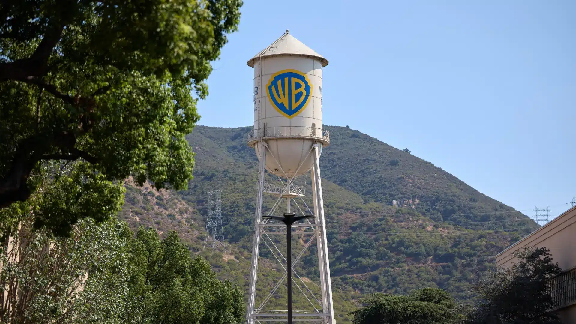 Paramount Skydance fait une nouvelle offre d'achat à Warner Bros Discovery