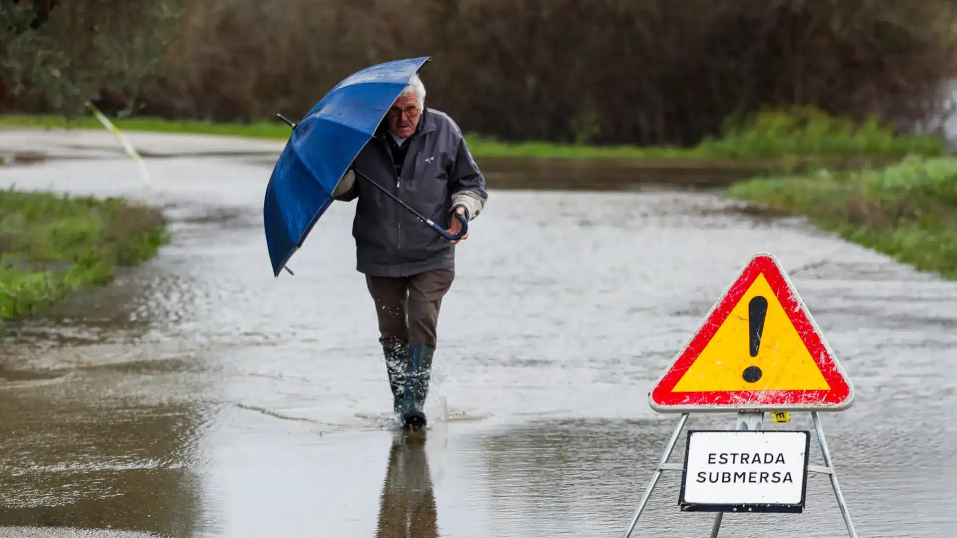 Plus de 200 routes fermées. Coimbra a le plus grand nombre.