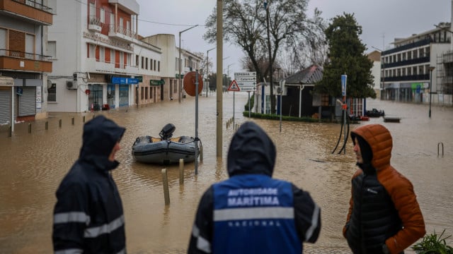 Plusieurs zones restent inondées à Alcoutim près du fleuve Guadiana.