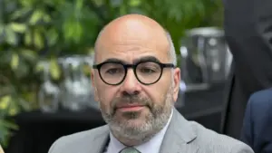 "Prioritaire et urgent". Le gouvernement ordonne une évaluation des infrastructures.