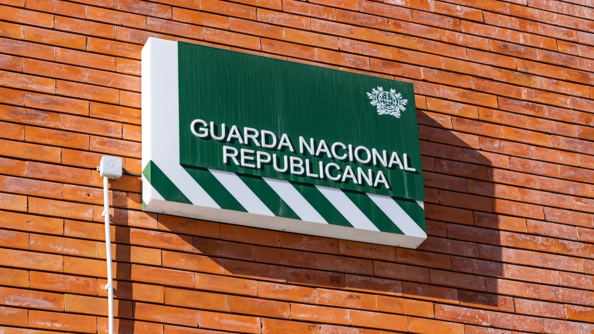 Quatorze personnes arrêtées pour trafic de drogue dans le Grand Porto et à Famalicão.