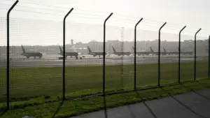 Quinze avions ravitailleurs américains continuent d'être stationnés aux Lajes.