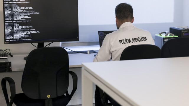 Reinfracteur simulait des accidents de voiture pour tromper des personnes âgées à Lisbonne.