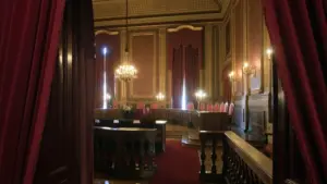 Relation oblige à refaire l'arrêt qui a condamné 10 personnes pour méga fraude