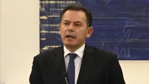 Réponse au mauvais temps ? "Jamais l'État n'a décidé avec autant de rapidité"