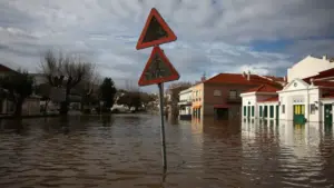 Risque d'inondations à Coimbra en raison des déversements de l'Aguieira.