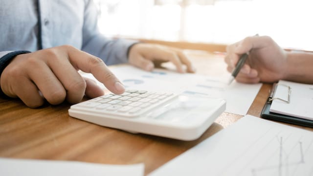 Savez-vous combien vous pouvez déduire ? Le gouvernement explique comment valider les factures pour l'impôt sur le revenu.