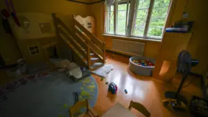 SEDES demande un renforcement de la surveillance après des plaintes dans une crèche à Lisbonne.