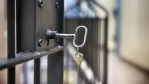 Setúbal : Les gardiens attrapent quatre détenus en train de faire un direct sur les réseaux sociaux.