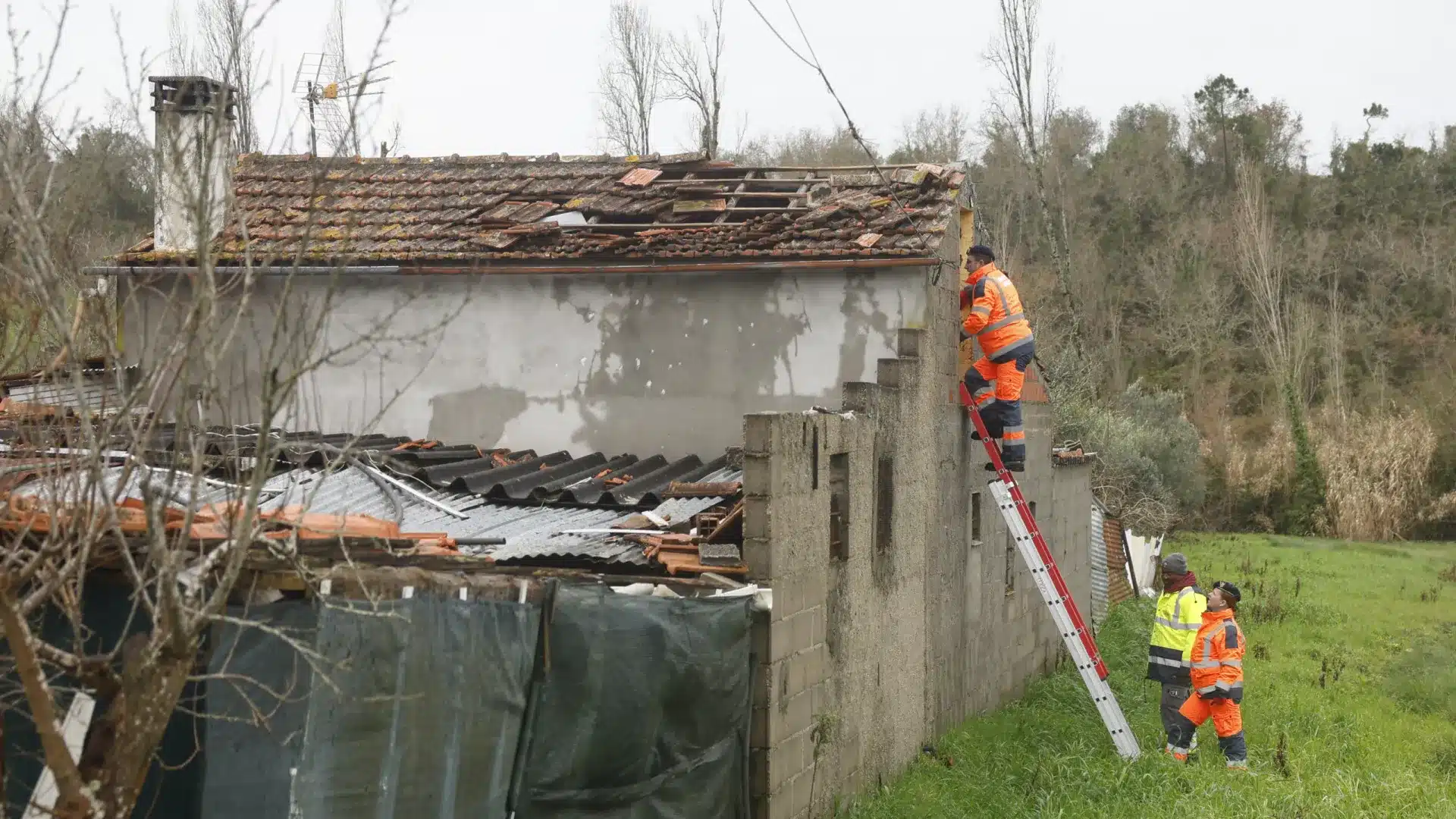 Soutiens à la reconstruction de maisons jusqu'à 5 000 euros payés en trois jours ouvrables