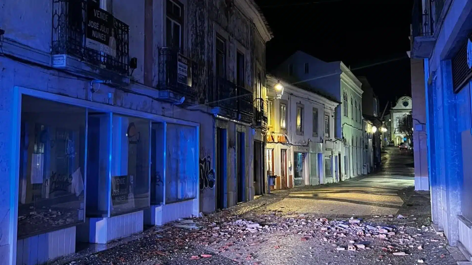 Torres Vedras annule le Carnaval du 12 au 18.