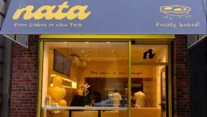 Un jeune Portugais échange les mathématiques pour les pasteis et ouvre un magasin à New York.