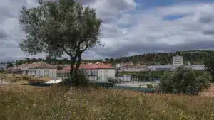 Vale de Judeus. Premier appel d'offres pour la construction de tours est resté sans soumission.