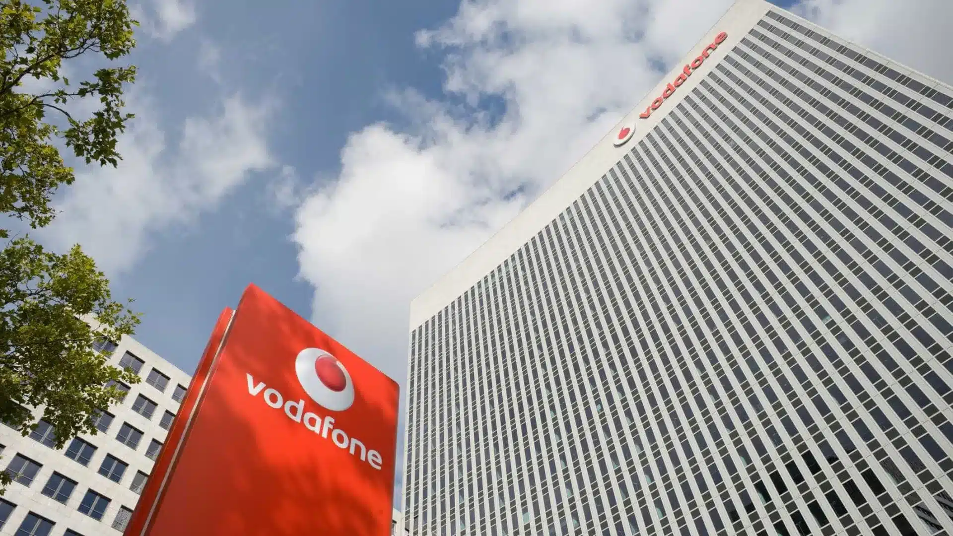 Vodafone a installé des solutions mobiles d'urgence face à la tempête.
