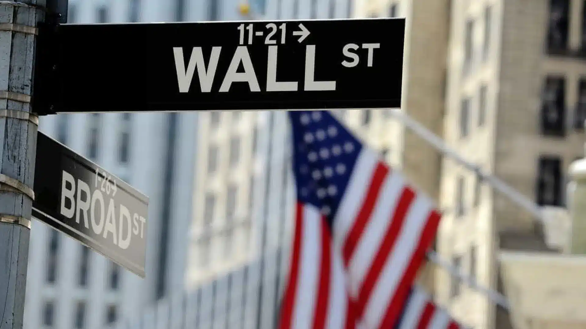 Wall Street clôture en hausse tirée par les valeurs technologiques