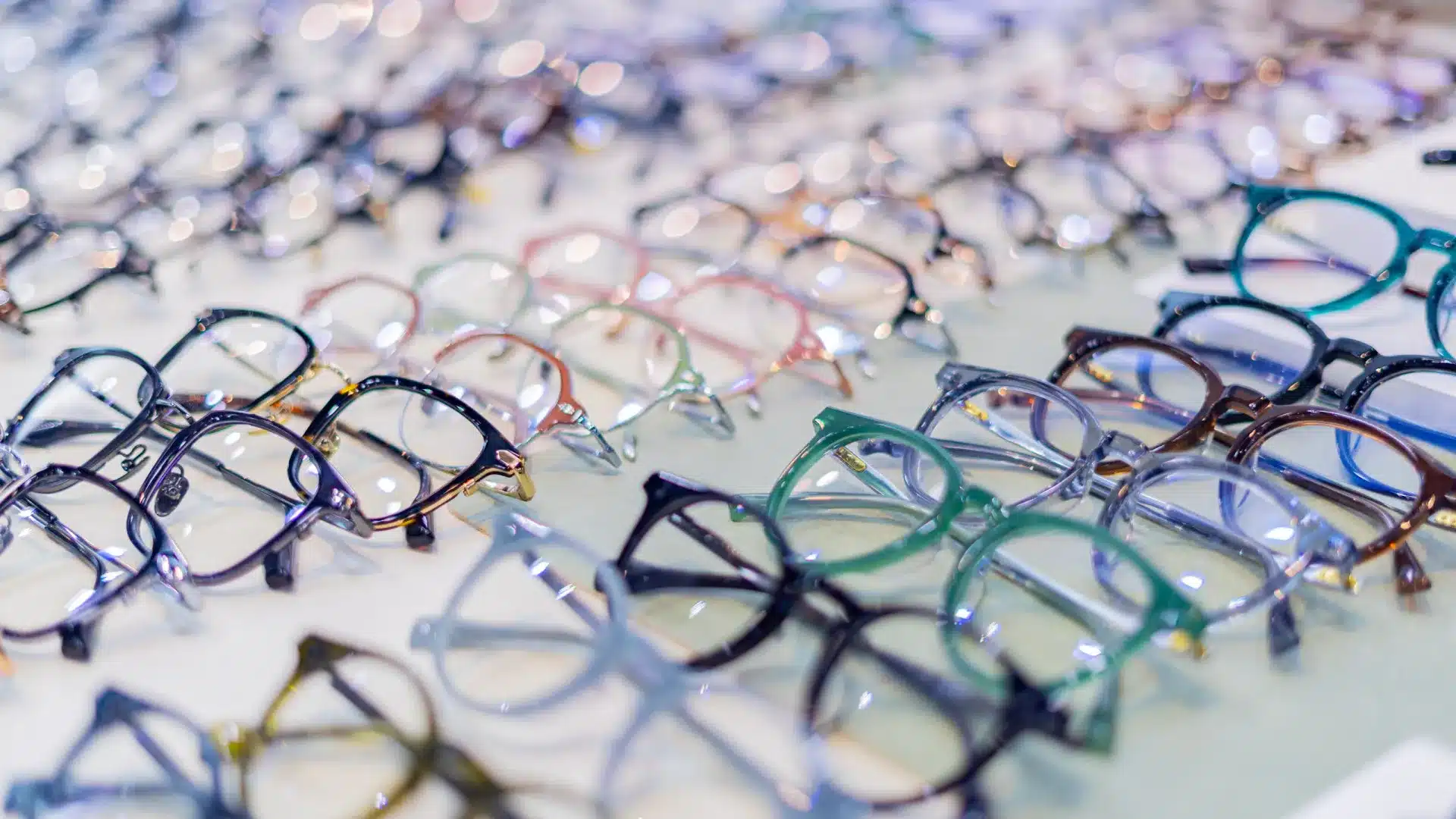 A volé et cambriolé une optique lisboète 4 fois. A causé un préjudice de 11 mille euros.