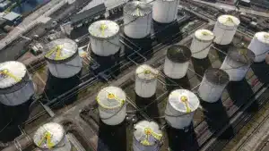 AIE avertit : le monde fait face à la plus grande menace énergétique de l'histoire.