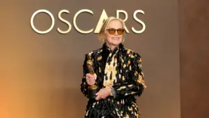 Amy Madigan remporte son premier Oscar à 75 ans pour le film "Weapons".