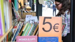 APEL rejette le manque de transparence à la Foire du Livre de Lisbonne